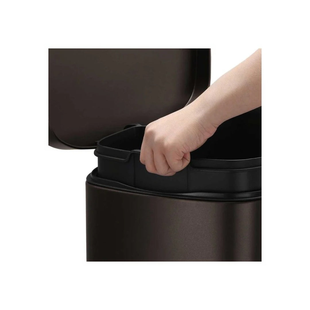 13-Gallon Stainless Steel Step Trash Can with Soft-Close Lid – product view 21 | Amaraloft