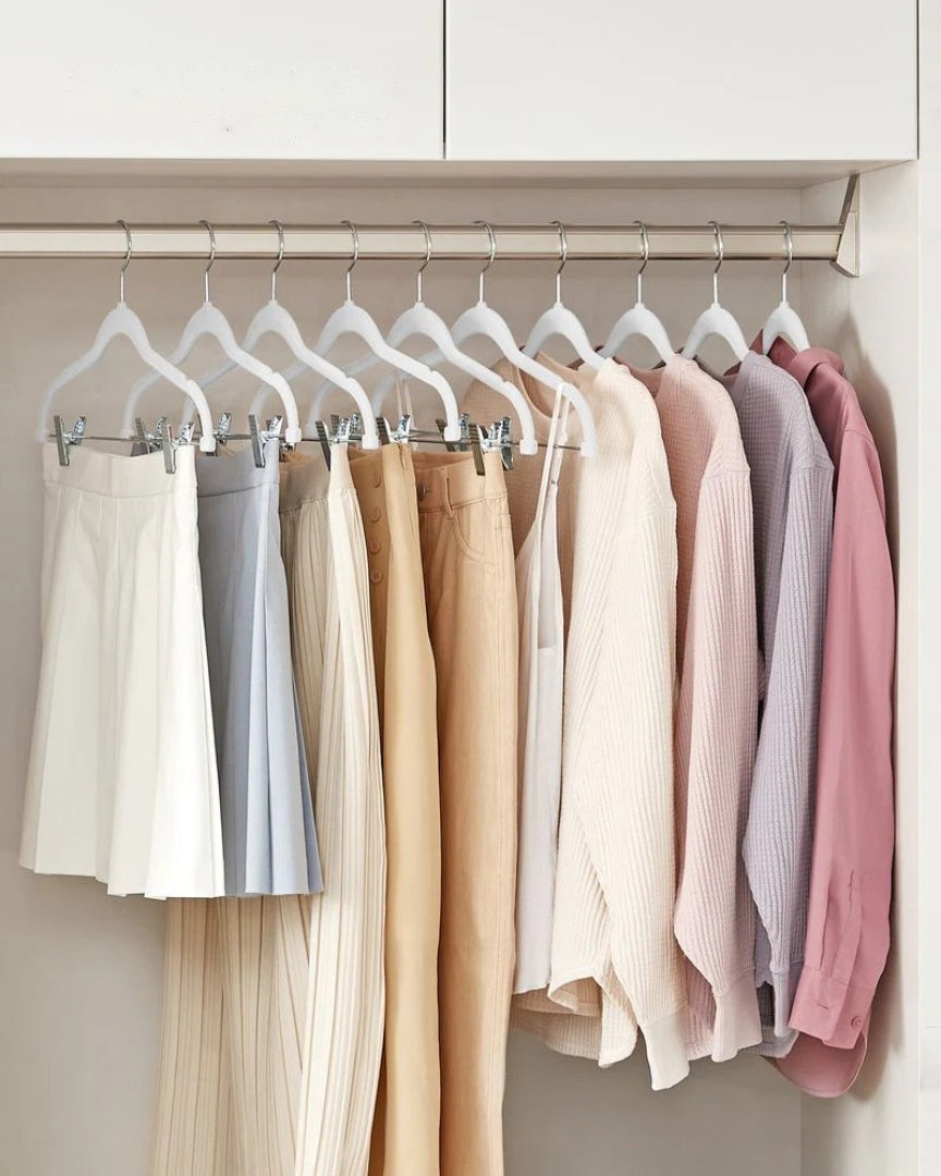 Velvet Pants Hangers With Adjustable Clips Set – product view 12 | Amaraloft