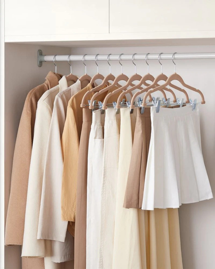 Velvet Pants Hangers With Adjustable Clips Set – product view 26 | Amaraloft